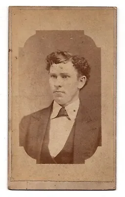 ANTIQUE CDV CIRCA 1870s H.B. HULL HANDSOME YOUNG MAN PARKERSBURG WEST VIRGINIA • $19.99
