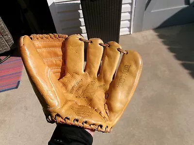 Extremely Rare Mickey Mantle Mickey's Model Pro Fielders Glove #393 • $9.99