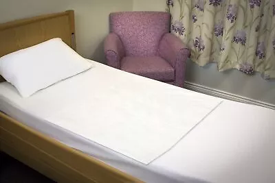 £18.25 • Buy Absorbent Reusable, Incontinence Bed Pad Mattress Protection, White. Twin Pack 