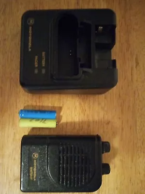 VHF Motorola Minitor III Pager With Charger NO Adapter Case Broken Read Desc. • $25