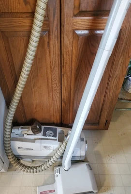 $250 • Buy Electrolux Vacuum Cleaner Epic Series 6500 SR Attachments 75th Anniversary Ed