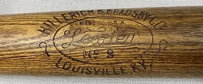 RARE 1930s Vingtage Hillerich & Bradsby Baseball Bat:  LEAGUER  No. 9 • $125