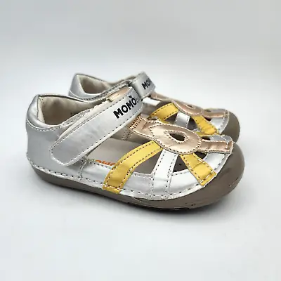 MoMo Baby Size 7 Toddler Shoes Metallic Sandal Silver Gold PU Leather Sandal • $15