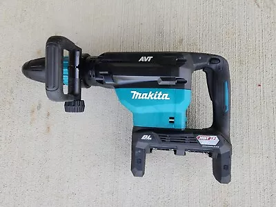 Makita XGT (80V Max) BL 28 Lb. AVT Demolition Hammer AWS. Tool Only. • $550