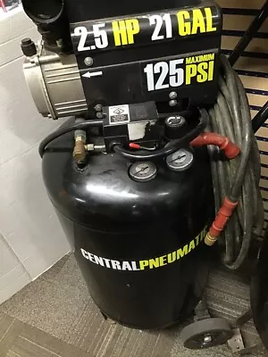 Central Pneumatic 2.5 Horsepower 21 Gallon 125 PSI Vertical Air Compressor • $109.99