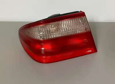 2000-2002 Mercedes Benz W210 Rear Left Driver Side Tail Light Lamp Taillight OEM • $49.99
