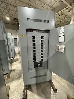 New Ge 800 AMP MAIN BREAKER 480V 277V 208 240 120 PANELBOARD PANEL  700 • $8999