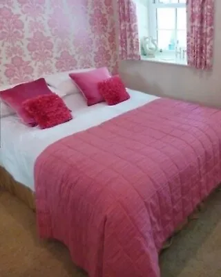 Laura Ashley Mia Beaded Bedspread/quilt/throw Cerise Pink. 200 X 200 • £49.99