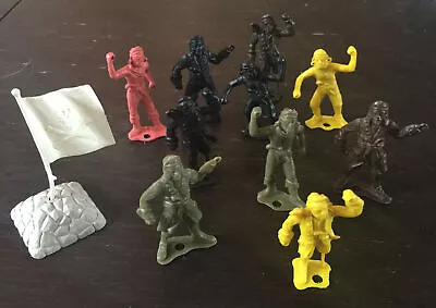 VINTAGE 1950s MPC Ringhand Pirate Figures • $40