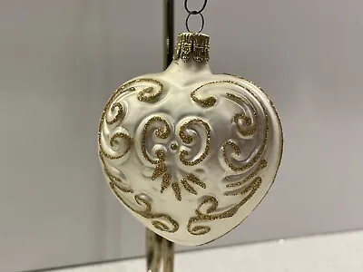 Vintage White Heart Gold Glitter Shaped Glass Ornament Christmas Czech Republic • $19.97