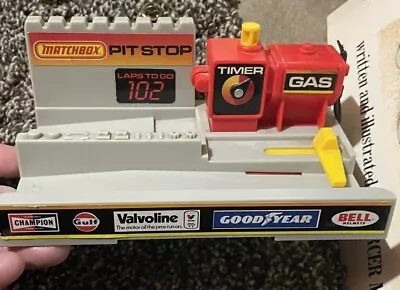 1985 Vintage Matchbox MotorCity Pit Stop Fueling Station Gas Station MotorCity • $22