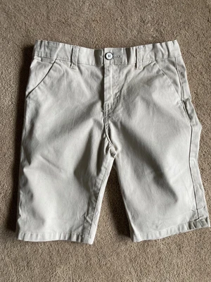 £1.50 • Buy Boys Stone Coloured Primark Smart Shorts Age 10-11