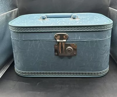 Vintage TOWNCRAFT Carry Case Light Blue Mirror • $23.50