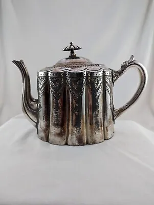 Walker & Hall Silver Plated Teapot Made In England 10375 • £34.99