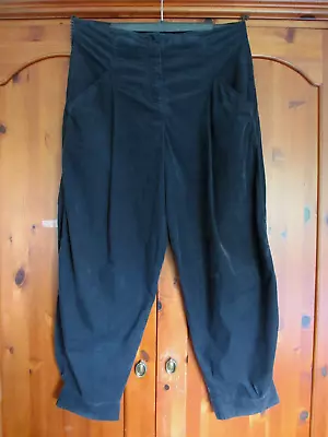 £35 • Buy Oska Grey Needlecord Balloon Trousers - 3
