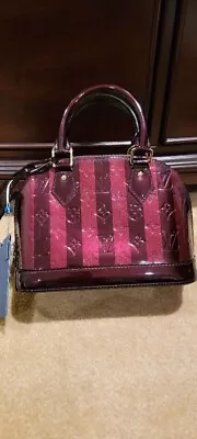 $1485 • Buy Louis Vuitton Alma BB Amarante Vernis Monogram Rayures Handbag
