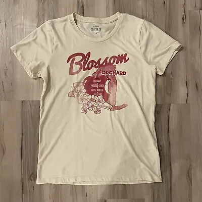 J. Crew Blossom Orchard NYC Collector Tee Cream Red Apple Women’s Size Small EUC • $23.99
