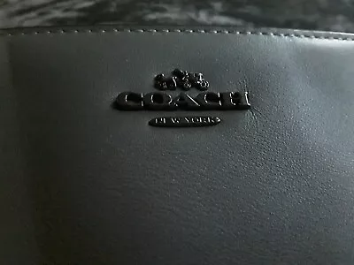 £35.99 • Buy Slim Leather Ladies Purse/wallet By Coach Grey