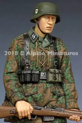 Alpine Miniatures 1:35 Set 35244 Wwii German Wss Grenadier G43 Rifle (1 Figure) • $25