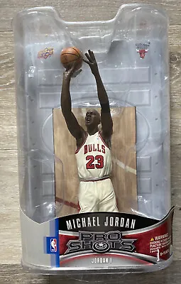 MICHAEL JORDAN Chicago Bulls Upper Deck Pro Shots Series 1 Action Figure 1 • $99.99