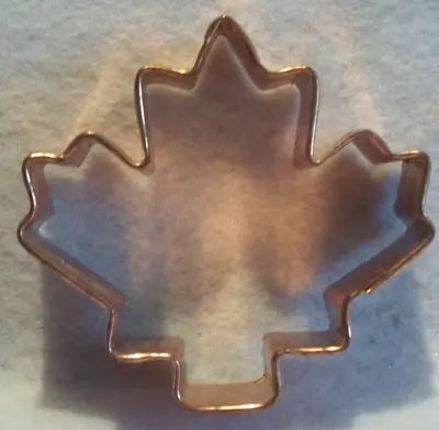 Vintage Copper Metal Christmas Maple Leaf Holiday Cookie Cutter • $7
