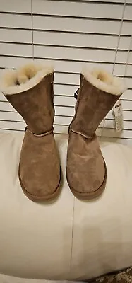 UGG Australia Womens Bailey Bow II Boots Tan - New $139  Free Shipping For US  • $139