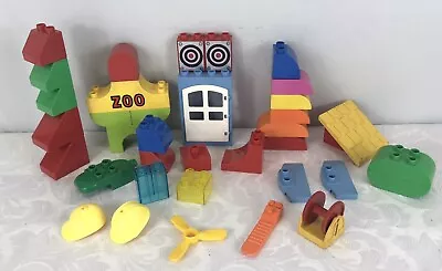 $15 • Buy Lot Of 35 Assorted Lego Duplo Pieces