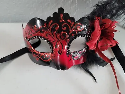 Venezia Italy Hand Painted Face Mask Red/Black W/feathers • $12