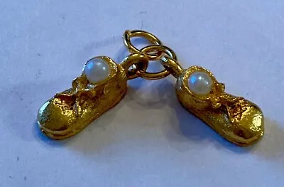 Vintage Baby Shoes Charm Gold Tone And Pearl Pair Infant Walking Shoes • $16