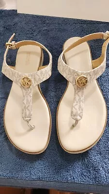 Michael Kors MK Women’s  Sandals White With Beige Monogram  Size 8 • $35.99