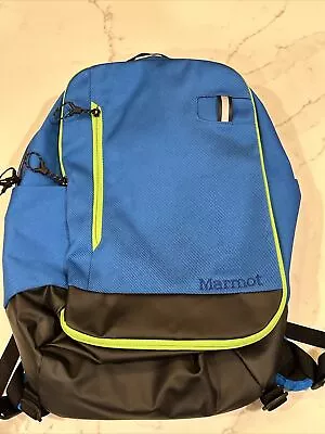 Marmot Backpack Medium Light Blue/Black 3 Pockets • $49.99