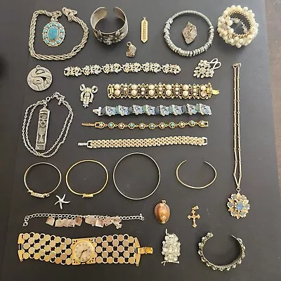 Vintage-Modern Mixed Lot Necklace Pendant Bracelet Glass Rhinestones Flower J521 • $31