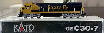 N Scale Kato Santa Fe Super-Detailed C30-7 With DCC #8028 • $130