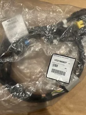 NEW Genuine OEM Volvo D13/Mack MP8 21950837 Def Tank FCUT Wiring Harness • $144.99