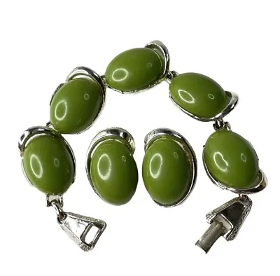$19.97 • Buy Vtg Olive Green Cabochon Bracelet & Clip On Earring Set In Silver Tone