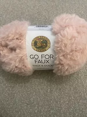 Lion Brand Go For Faux Bulky Yarn Pink Poodle (7) Jumbo Lot # 15498 - 24 Yds  FP • £9.99