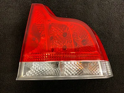 05-09 Volvo S60 Right Passenger Side Tail Light Assembly 30655368 • $75