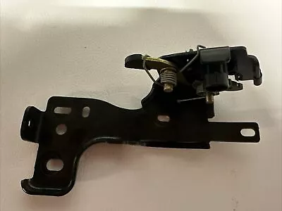 2002-2009 Chevrolet Trailblazer Rear Hatch Liftgate Glass Lock Latch Actuator • $27.99