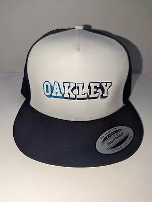 Authentic Snapback Oakley Hat Brand New • $20