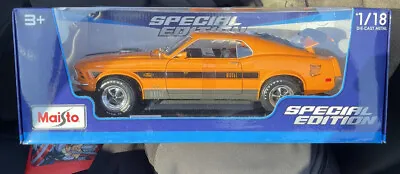 Maisto 1:18 Special Edition Diecast Model Car - 1970 Ford Mustang Mach 1 • $44.95