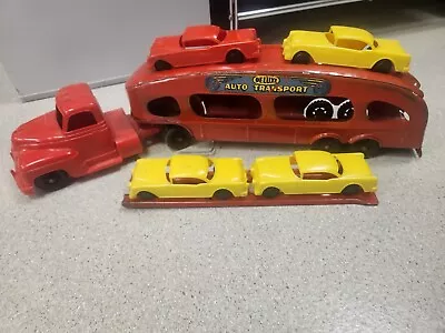 MARX  Car Carrier With 4 Hard Plastic Cars   Mid 1950's • $99