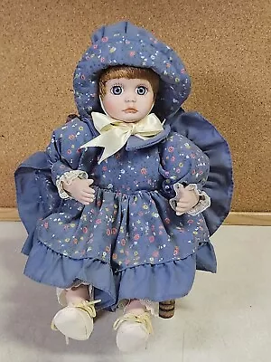 1993 Beautifully Sculpt  Music Box Porcelain Doll W/ Dress & Bonnet W/ Chair • $8