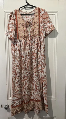 $10 • Buy Pre Love - Iris Maxi Dress Floral Bohemian Size 8