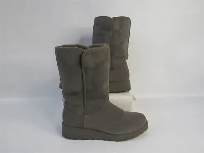 Ugg Amie Classic Slim Grey Gray Suede Sheepskin Short Boots Size 7.5 Women • $75