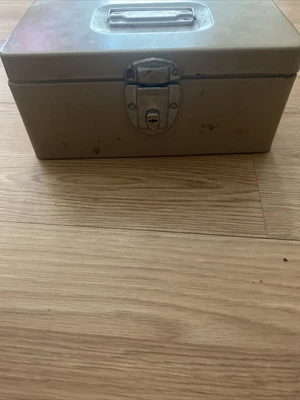 $13.99 • Buy VTG USA Excelsior Stamford Conn. Metal Security/File Locking Box With Key
