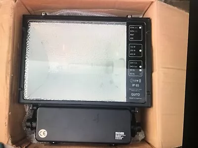 £50 • Buy Hilcare Quito 250 Watt Sodium Discharge Floodlight