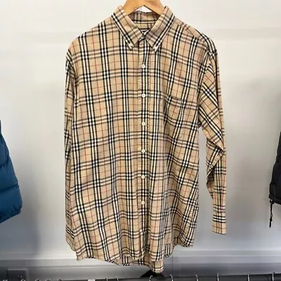£70 • Buy Vintage Women's Burberry Classic Nova Check Shirt, Medium