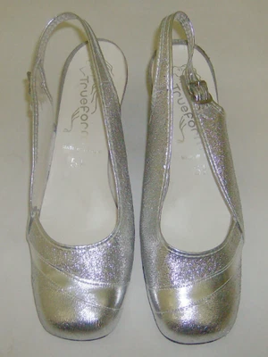 £17 • Buy Women's Size 3 4  Trueform Silver Lurex Block Heel  Vintage Shoes Sling Back