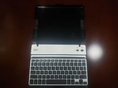 $14.50 • Buy Zagg Folio Bluetooth Keyboard For IPad 2nd/3rd/4th Gen - Carbon Fiber Black.