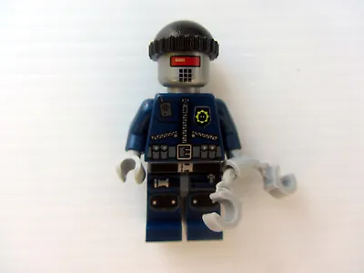 LEGO MOVIE SWAT BOT-Good Cond  N46 • $4